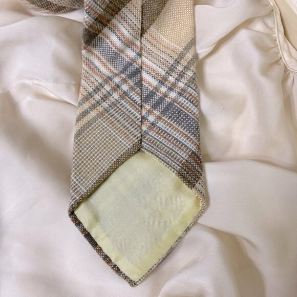 Vintage Currie Canada Made In Canada Beige Plaid Tie - Picture 2 of 6